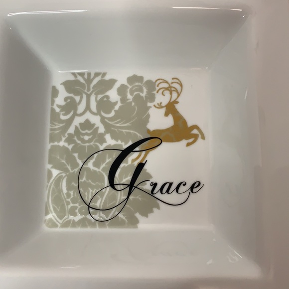 Kohl’s Spirit of the season Christmas platter - Picture 2 of 12